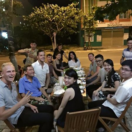 Lucky Bee Homestay Da Nang Buitenkant foto