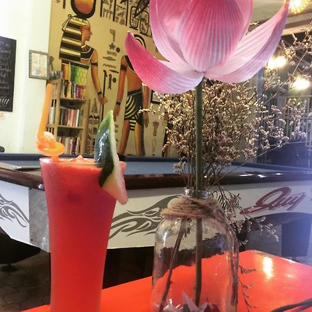 Lucky Bee Homestay Da Nang Buitenkant foto