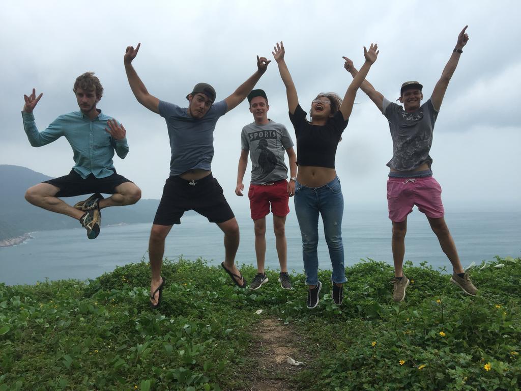 Lucky Bee Homestay Da Nang Buitenkant foto