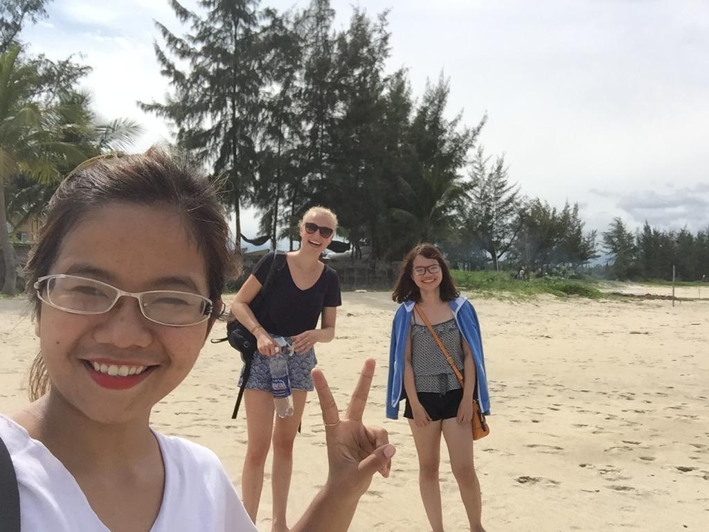 Lucky Bee Homestay Da Nang Buitenkant foto
