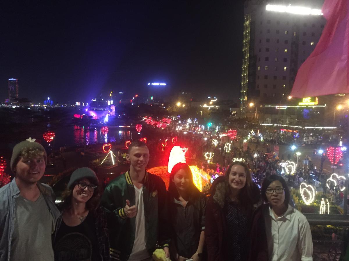 Lucky Bee Homestay Da Nang Buitenkant foto