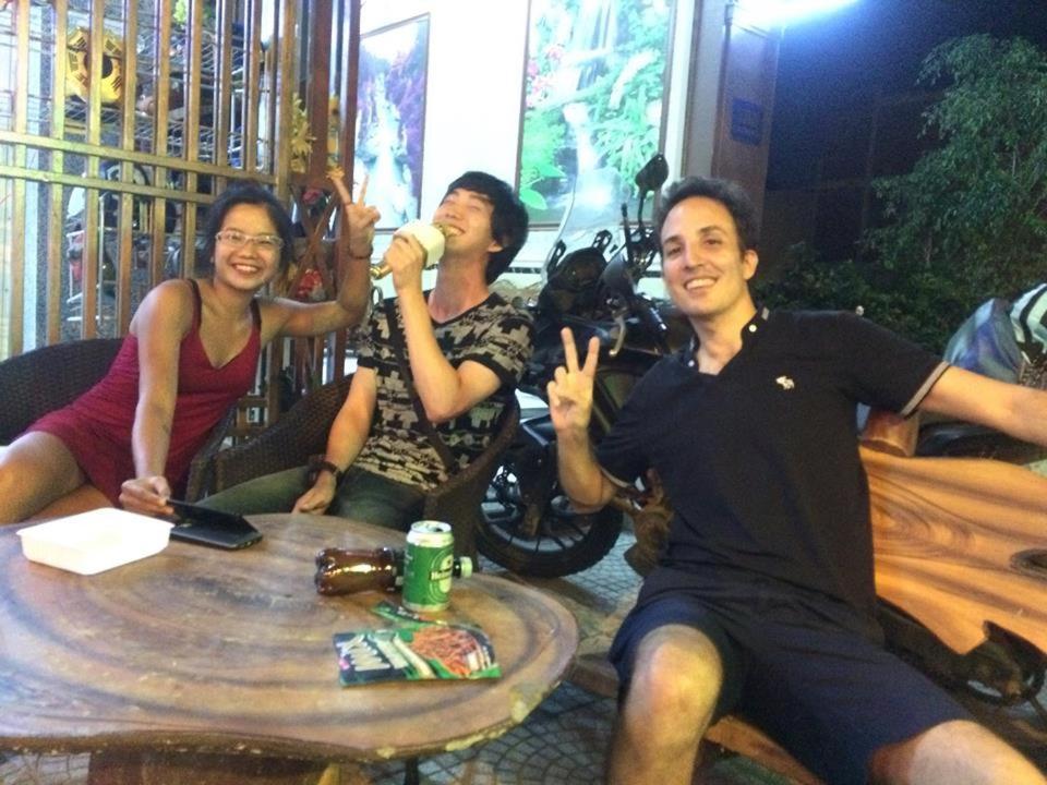 Lucky Bee Homestay Da Nang Buitenkant foto